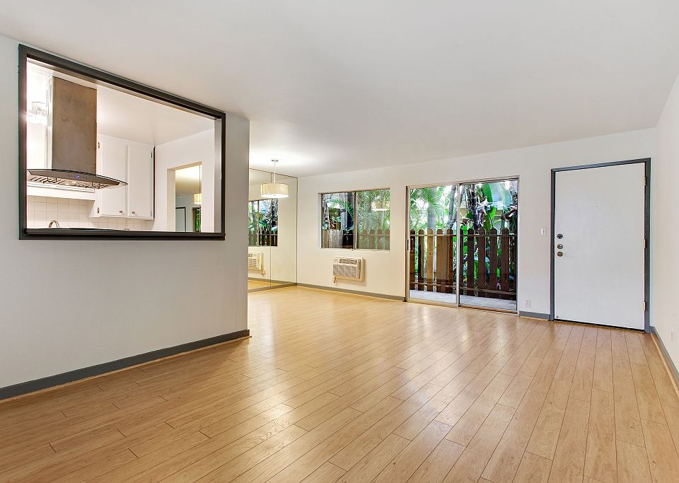 1st image of 1414 N Fairfax Ave APT 109