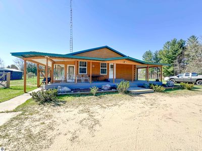6050 N Brinton Rd, Lake, MI, 48632