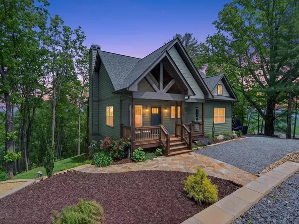 892 Morton Dr, Ellijay, GA 30540