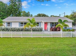 1726 55th St S, Gulfport, FL 33707