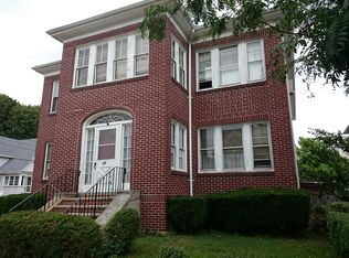 35 Lorette St, West Roxbury, MA 02132