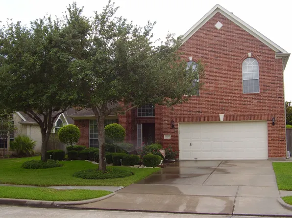 8727 River Wind Dr, Sugar Land, TX 77479
