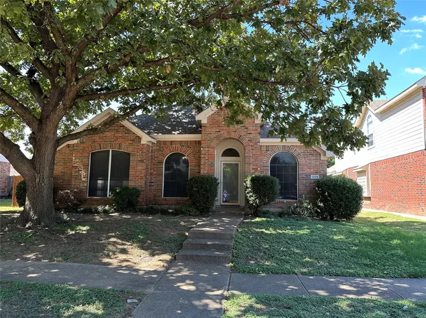 1228 Courtney Ln, Lewisville, TX 75077