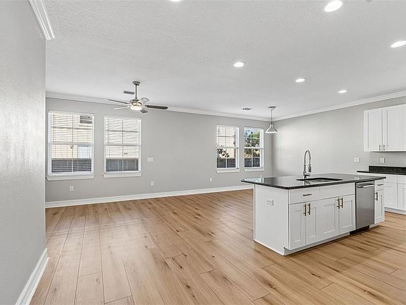 4th image of 6921 INTERBAY BOULEVARD #3