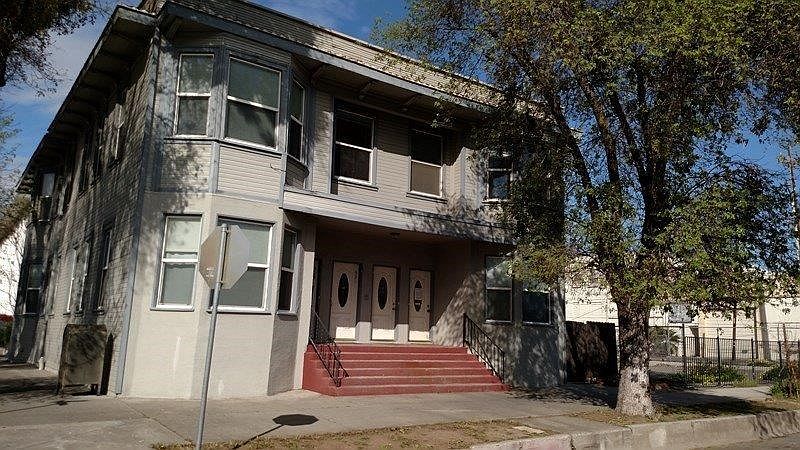 1st image of 529 4th St