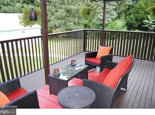 2551 W Church Rd, Glenside, PA 19038