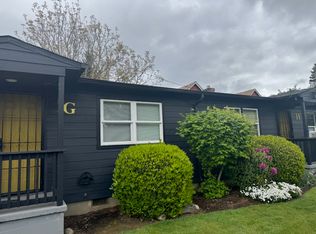 4344 NE Jarrett St APT G, Portland, OR 97218