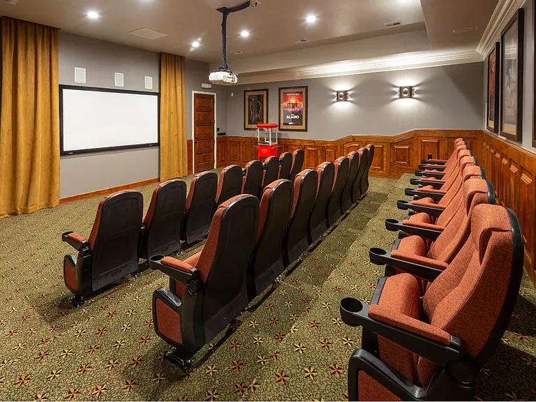 Oak Park Trails Theater Screen View