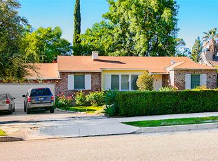 390 E Montecito Ave, Sierra Madre, CA 91024