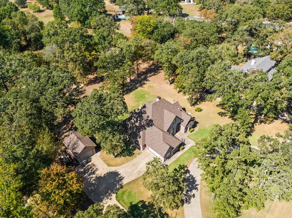 250 Turtle Creek Dr, Sulphur Springs, TX 75482