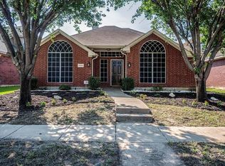 7114 Deerfield Dr, Rowlett, TX 75089
