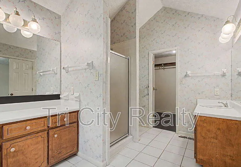 135 Brookside Trce — Photo 25
