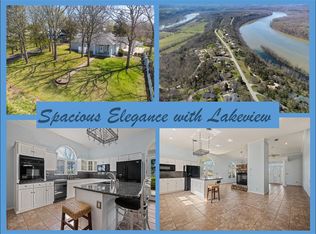 139 Lickleider St, Forsyth, MO 65653