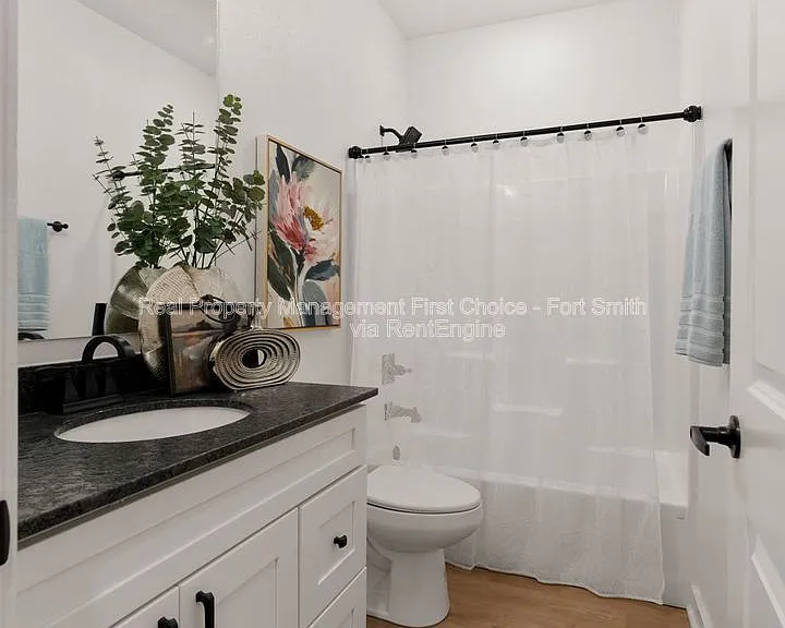 8724 Cantera Dr #B — Photo 14