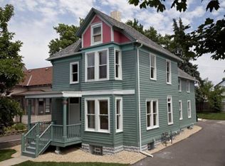 402 Hope St APT 1, Saint Paul, MN 55106