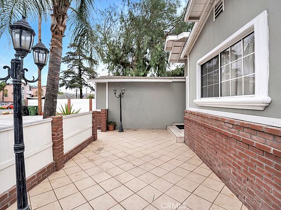 4th image of 13176 Foothill Blvd