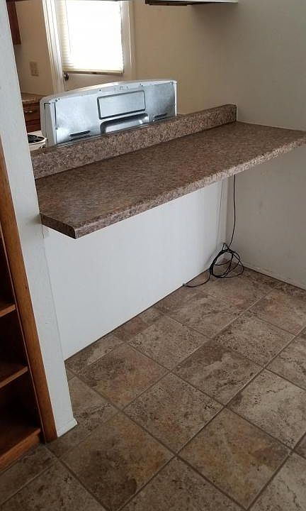 1st image of 204 N Cochise Ave