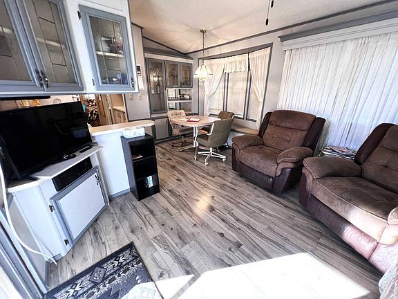 3rd image of 13650 N Frontage Rd #349