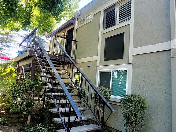 2nd image of 101 Luna Grande Cir Unit 64