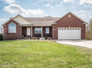 16 Brentwood Dr, Elizabethtown, KY 42701
