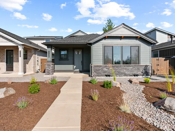 3138 NW Celilo Ln, Bend, OR 97703