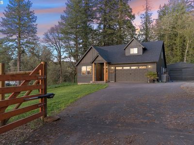 28252 S Dalmatian Rd, Mulino, OR, 97042