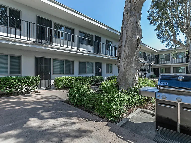 Avaz Pacific Beach — Photo 18