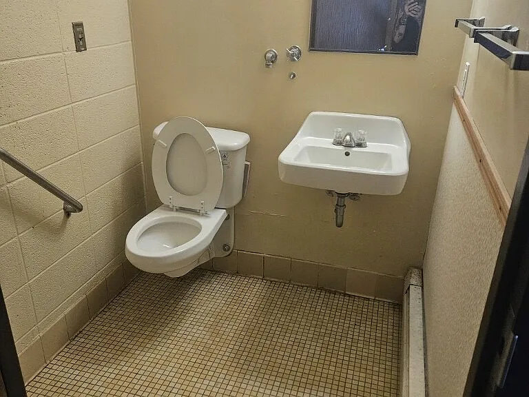 Unit Photo