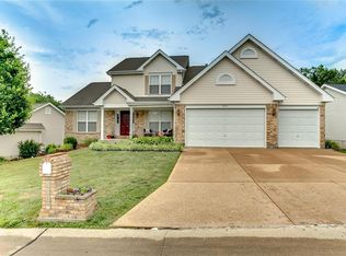 2017 Belmont Dr, Festus, MO 63028