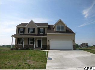 314 Braddock Dr, Etters, PA 17319