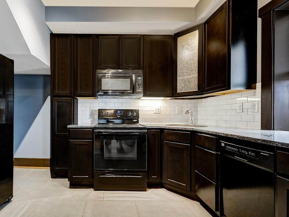 1st image of 652 S 26th Ave #652