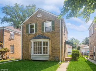 7431 Kenneth Ave, Skokie, IL 60076