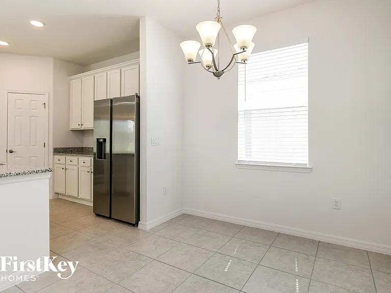 1156 Spokane Point — Photo 5
