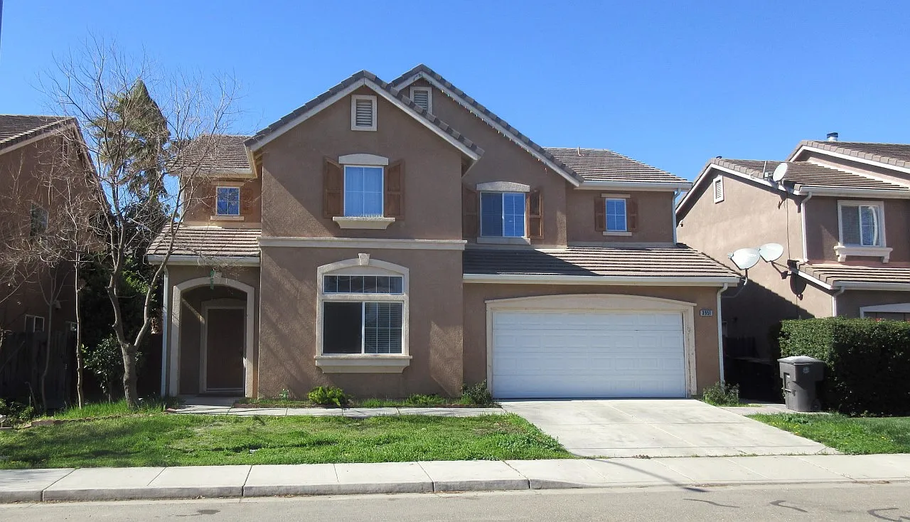 3951 Maison Ct photo 1