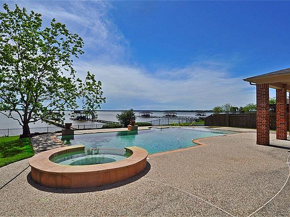 5th image of 13726 Elm Shores Dr
