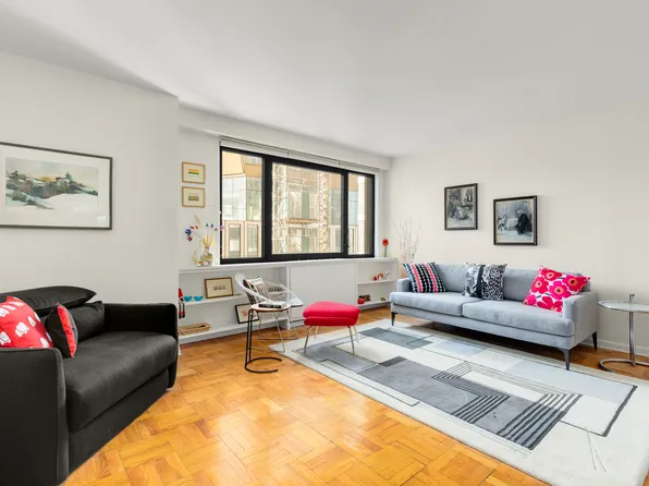 10 West 66th Street image 4 of 23