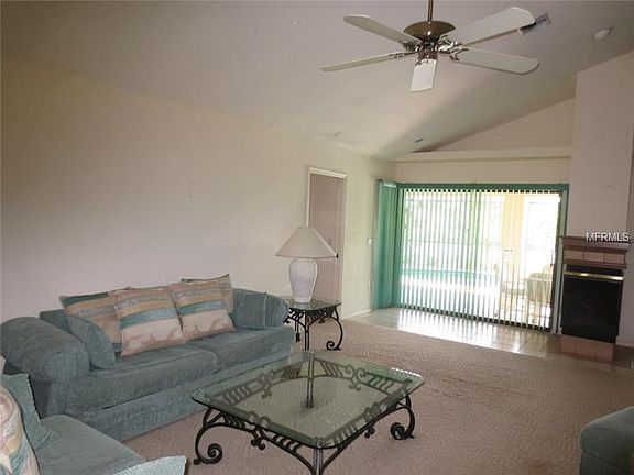 3rd image of 2252 Oleada Ct