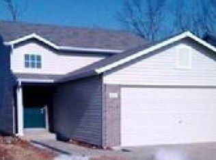 206 Sorrento Ln, Wentzville, MO 63385