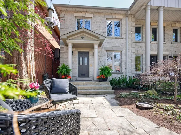 91 Old Mill Rd, Toronto, ON M8X 1G9