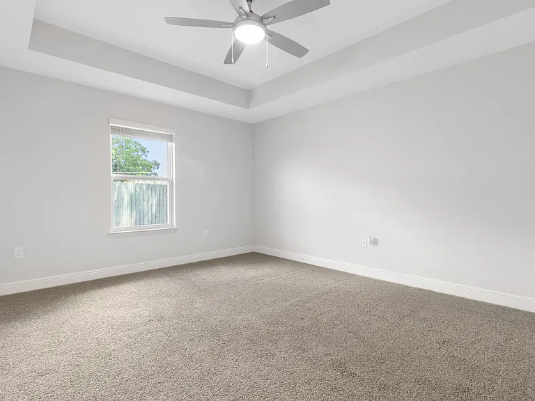 8422 Rose Ave — Photo 21