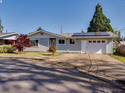 1080 E Jackson Ave, Cottage Grove, OR, 97424