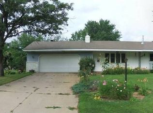 10500 Dogwood St NW, Coon Rapids, MN 55448