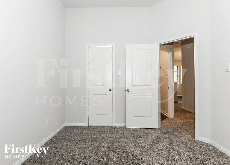 11012 Patriot Ct — Photo 11