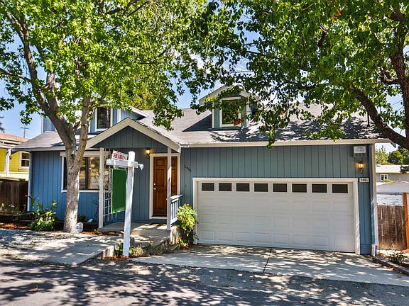 5th image of 2461 Bella Vista Ave
