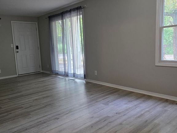 4th image of 3310 Millersport Hwy APT A