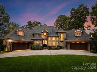 115 Emerald Point Ln, Mooresville, NC 28117