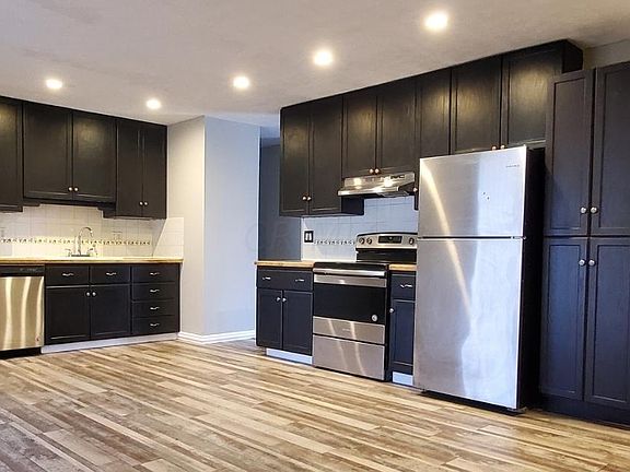 5th image of 4150 Grayfriars Ln