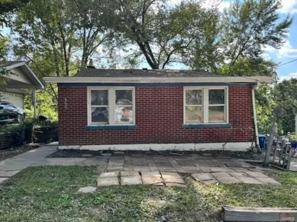 803 Marvin Ave, Saint Louis, MO 63135
