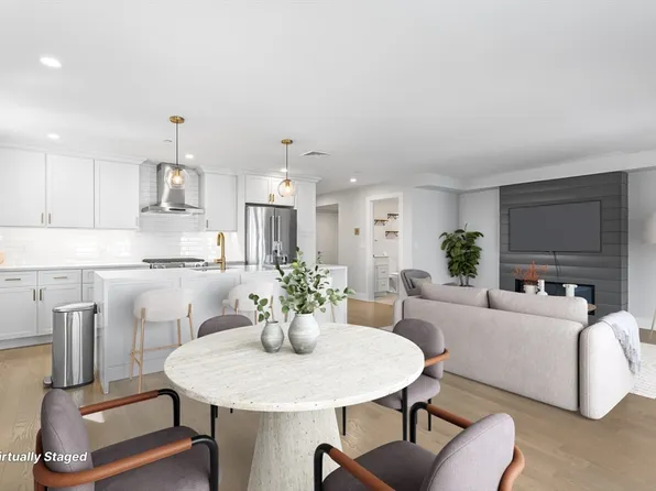 7 Saco St #3, Boston, MA 02122