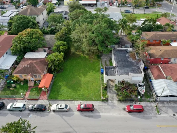 1378 NW 32nd St, Miami, FL 33142